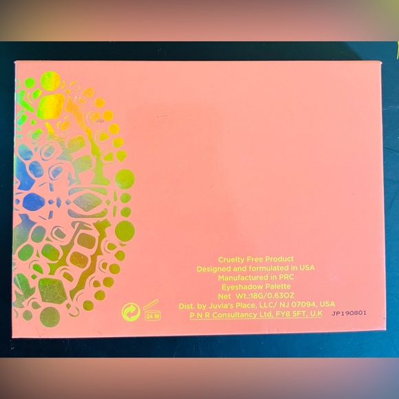 Juvia’s Place Nubian Coral eyeshadow palette - Picture 4 of 4